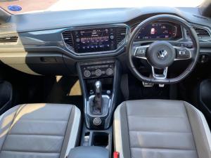 Volkswagen T-Roc 2.0TSI 140kW 4Motion R-Line - Image 7
