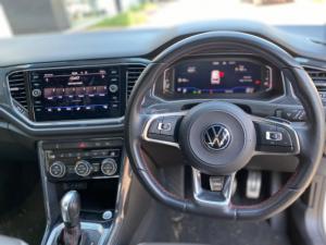 Volkswagen T-Roc 2.0TSI 140kW 4Motion R-Line - Image 8