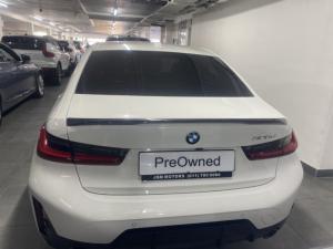 BMW 3 Series 320d Mzansi Edition - Image 2
