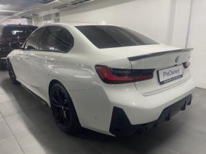 BMW 3 Series 320d Mzansi Edition - Image 3
