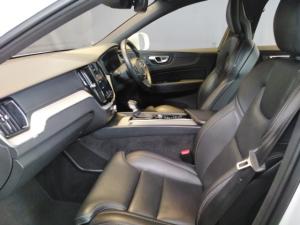 Volvo XC60 D5 AWD Inscription - Image 8