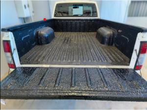 Nissan NP300 Hardbody 2.5TDi (aircon) - Image 4