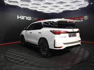 Toyota Fortuner 2.4GD-6 auto - Image 4