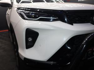 Toyota Fortuner 2.4GD-6 auto - Image 6