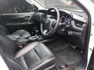 Toyota Fortuner 2.4GD-6 auto - Image 9