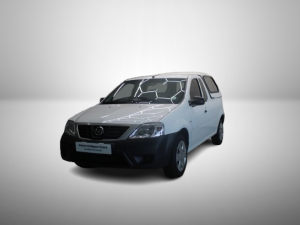 Nissan NP200 1.6i safety pack (aircon) - Image 3