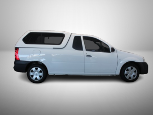 Nissan NP200 1.6i safety pack (aircon) - Image 4