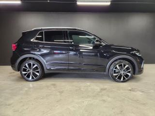 Volkswagen T-Cross 1.0TSI R-Line