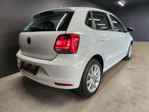 Volkswagen Polo Vivo hatch 1.6 Style - Image 7