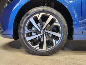 Volkswagen Polo hatch 1.0TSI Life auto - Image 9