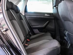 Volkswagen Polo hatch 1.0TSI Life manual - Image 15