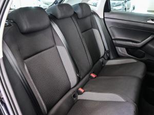 Volkswagen Polo hatch 1.0TSI Life manual - Image 16
