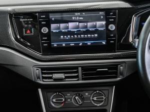 Volkswagen Polo hatch 1.0TSI Life auto - Image 11
