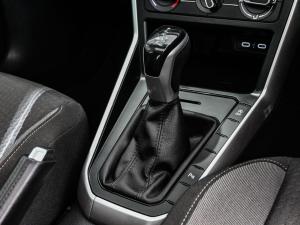 Volkswagen Polo hatch 1.0TSI Life auto - Image 13
