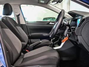 Volkswagen Polo hatch 1.0TSI Life auto - Image 14