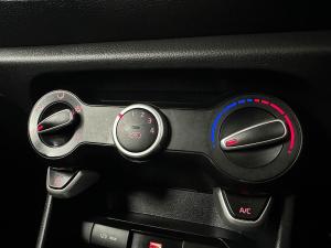 Kia Picanto 1.0 Street - Image 10