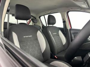 Renault Sandero 900T Stepway Expression - Image 11