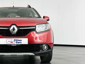 Renault Sandero 900T Stepway Expression - Image 3