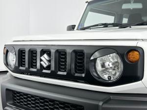 Suzuki Jimny 1.5 GL - Image 12