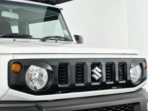 Suzuki Jimny 1.5 GL - Image 6