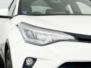 Toyota C-HR 1.2T Plus CVT - Image 8