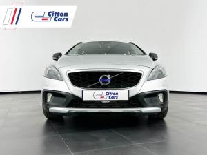 Volvo V40 CC D4 Momentum Geartronic - Image 1