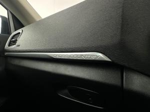 Volvo V40 CC D4 Momentum Geartronic - Image 9
