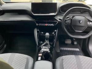Peugeot 2008 1.2T Allure - Image 13