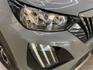 Peugeot 2008 1.2T Allure - Image 4