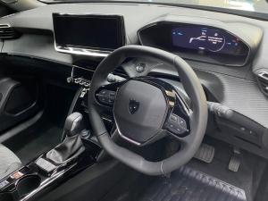 Peugeot 2008 1.2T Allure - Image 9