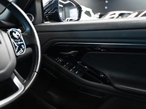 Land Rover Range Rover Evoque D180 SE - Image 4