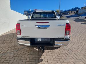 Toyota Hilux 2.8GD-6 double cab Raider auto - Image 7