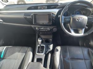 Toyota Hilux 2.8GD-6 double cab Raider auto - Image 8