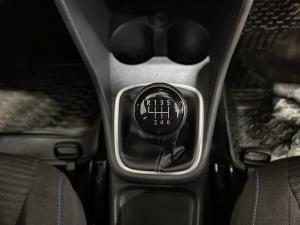 Volkswagen Polo Vivo hatch 1.0TSI GT - Image 12