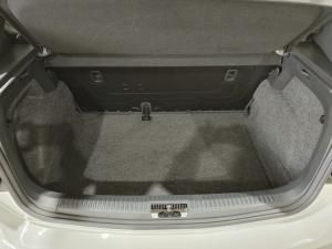 Volkswagen Polo Vivo hatch 1.0TSI GT - Image 17