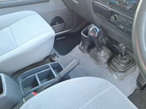 Toyota Land Cruiser 79 4.5D-4D V8 single cab LX - Image 10