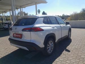 Toyota Corolla Cross 1.8 Xi - Image 2