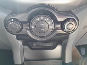Ford EcoSport 1.5 Ambiente - Image 11