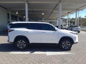 Toyota Fortuner 2.8GD-6 48V 4x4 - Image 3