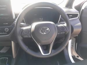 Toyota Corolla Cross 1.8 HEV XS - Image 8