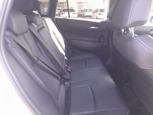 Toyota Corolla Cross 1.8 HEV XS - Image 16