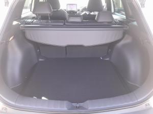 Toyota Corolla Cross 1.8 HEV XS - Image 17