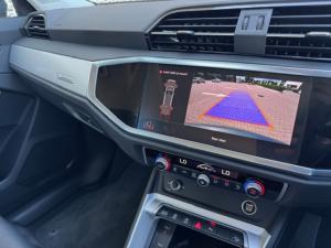 Audi Q3 35 TDI S Tronic Urban Edition - Image 10