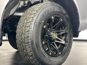 Toyota Hilux 2.8 GD-6 Raider 4X4 automaticD/C - Image 19