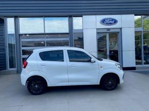 Toyota Vitz 1.0 XR manual - Image 3