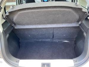Toyota Vitz 1.0 XR manual - Image 9