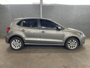Volkswagen Polo Vivo hatch 1.6 Comfortline auto - Image 2