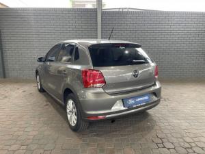 Volkswagen Polo Vivo hatch 1.6 Comfortline auto - Image 3