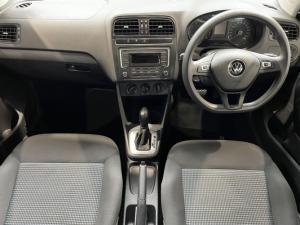 Volkswagen Polo Vivo hatch 1.6 Comfortline auto - Image 9