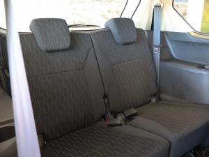 Suzuki Ertiga 1.5 GL manual - Image 21